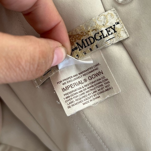 Sottero and Midgley Satin Cream Wedding Dress - Picture 8 of 15